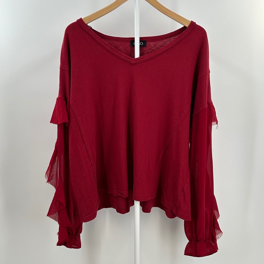 Gigio USA Red V-Neck Ruffle Sheer Sleeve Knit Top TC2150 Womens Medium
